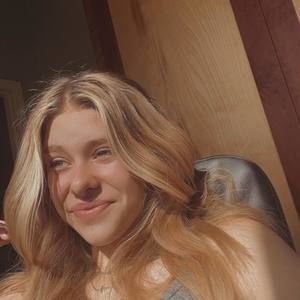 Meet your Posher, Aubrey